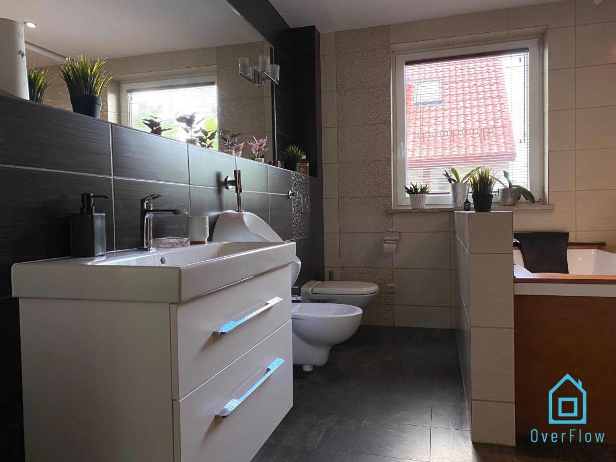 Lux Apartment - Lakefront Apartment In Kamien With Sauna & Hot Tub Only 30 Minutes From Gdansk And Gdynia Kamień Exterior foto